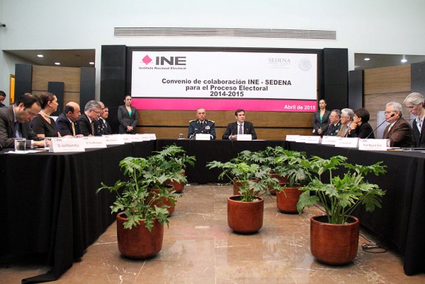 Firma de Convenio de Colaboración INE-SEDENA para el Proceso Electoral 2014-2015.