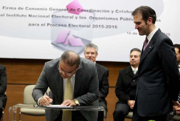 Firma de Convenio General de Coordinación y Colaboración entre el Instituto Nacional Electoral  y los Organismos Públicos Locales para el Proceso Electoral 2015-2016