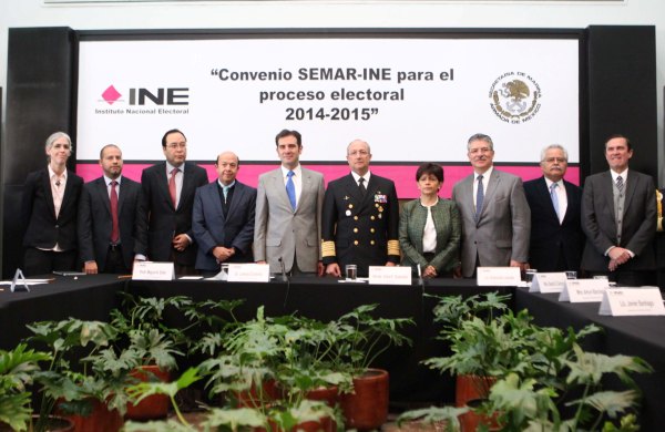 Firma de Convenio SEMAR-INE  para el Proceso Electoral Federal 2014-2015. 