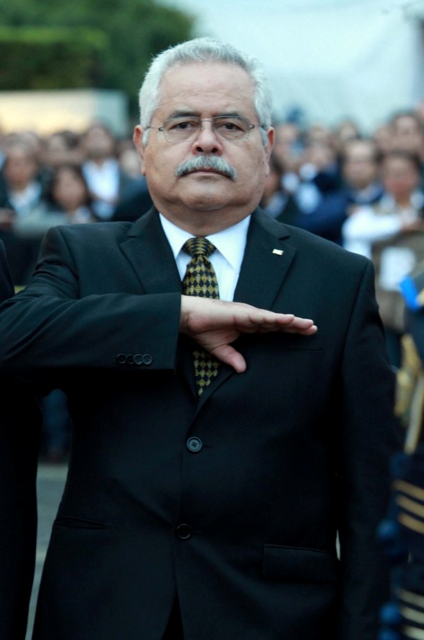 Consejero Electoral Javier Santiago Castillo.