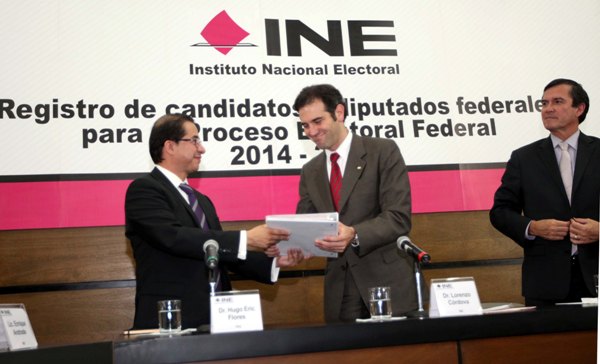 Presidente del Partido Encuentro Social Hugo Eric Flores Cervantes, Consejero Presidente del INE Lorenzo Córdova Vianello y el Secretario Ejecutivo Edmundo Jacobo Molina.