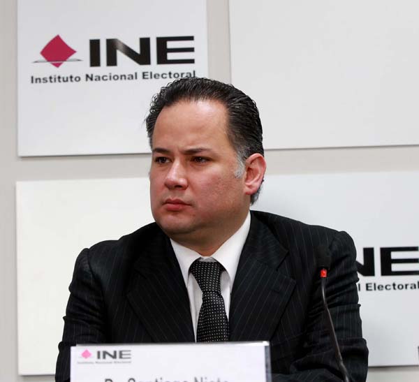 Consejero Electoral Enrique Andrade González.