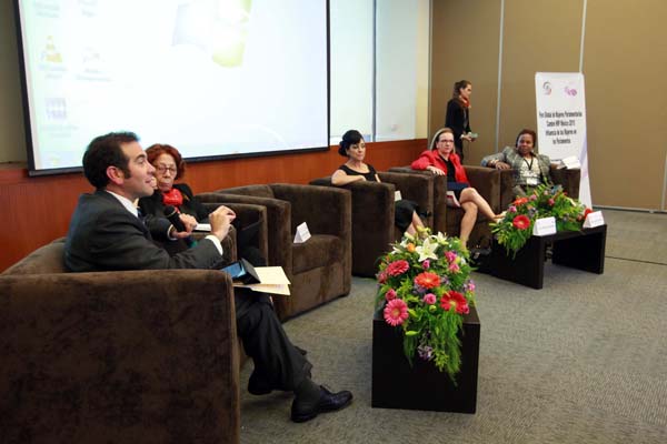 Foro Global de Mujeres Parlamentarias Cumbre 2015 en México.