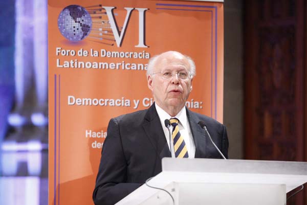 Rector de la Universidad Autónoma de México José Narro Robles.