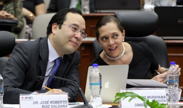 Consejera y Consejero Electorales Ciro Murayama Rendón y Adriana Favela Herrera.