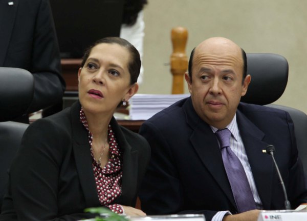 Consejera y Consejero Electorales Adriana Favela Herrera y Enrique Andrade González.