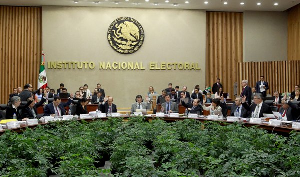 Sesión Extraordinaria del Consejo General del INE.