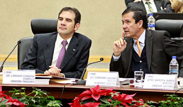 Consejero Presidente Lorenzo Córdova Vianello y el Secretario Ejecutivo Edmundo Jacobo Molina.
