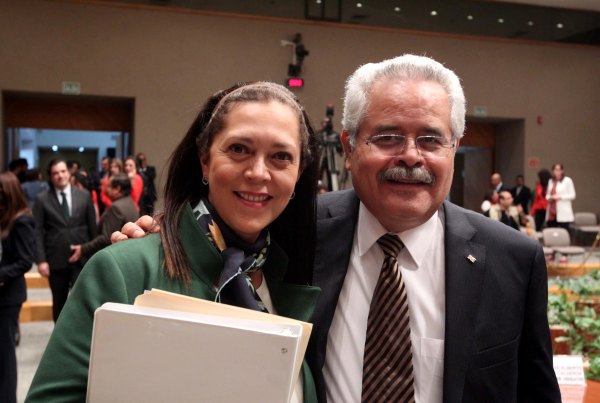 Consejera Electoral Adriana Margarita Favela y el Consejero Electoral Javier Santiago Castillo.