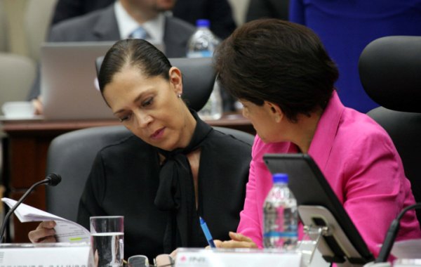Consejeras Electorales Adriana Favela Herrera y Beatriz Galindo Centeno.