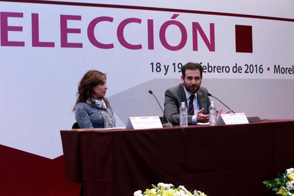 Consejera Electoral del IEEM  Yurisha Andrade Morales y el Consejero Presidente del INE Lorenzo Córdova Vianello.