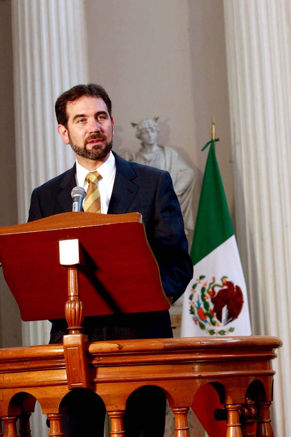 Consejero Presidente del INE Lorenzo Córdova Vianello en el  Foro Informativo: Reforma Política de la Ciudad de México.