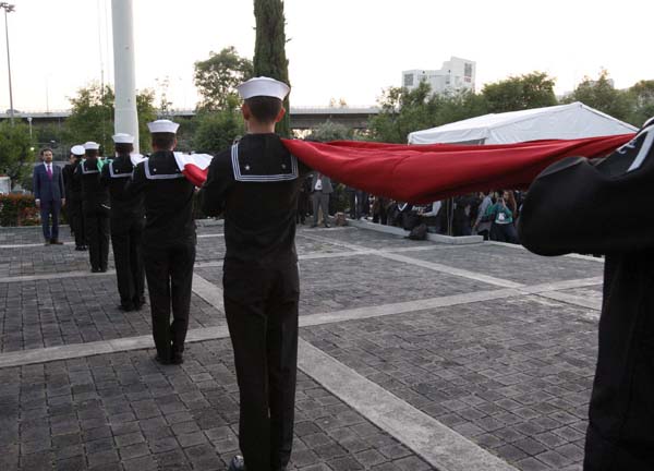 Ceremonia de Honores a la Bandera.

