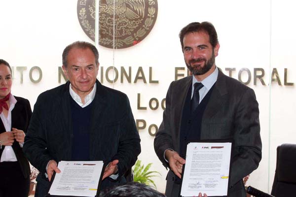 Gobernador del Estado de San Luís Potosí Juan Manuel Carreras López y el Consejero Presidente del INE Lorenzo Córdova Vianello