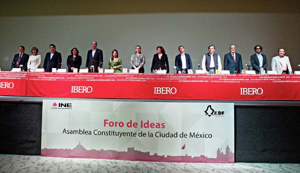 Segundo Foro de Ideas celebrado el día de hoy 2 de mayo en las instalaciones de la Universidad Iberoamericana.