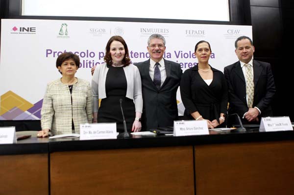 Participantes del Protocolo para Atender la Violencia contra las Mujeres.