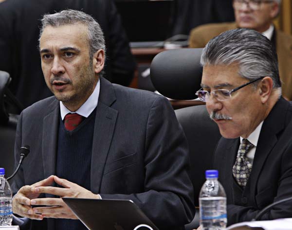 Consejeros Electorales Benito Nacif Hernández y Arturo Sánchez Gutiérrez.