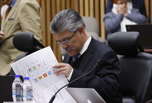Consejero Electoral Arturo Sánchez Gutiérrez. 