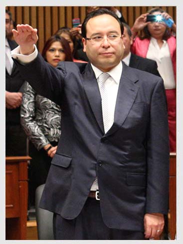Dr. Ciro Murayama Rendón.