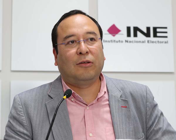 Consejero Electoral Ciro Murayama Rendón Integrante de la Comisión de Fiscalización del INE.