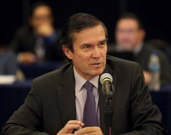 Secretario Ejecutivo del INE Edmundo Jacobo Molina.