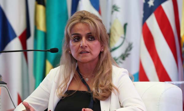 Directora de la Red Internacional de Universidades para la paz Claudia Salcedo.