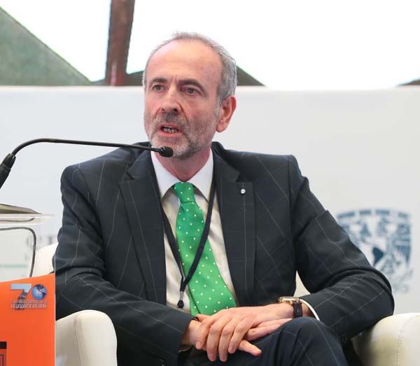 Presidente del Instituto de Altos Estudios Europeos Gustavo Palomares.