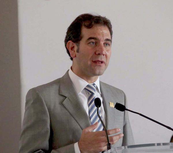 Consejero Presidente del INE Lorenzo Córdova Vianello en la Firma de convenio entre la Secretaría de Gobierno del estado de Michoacán-INE.