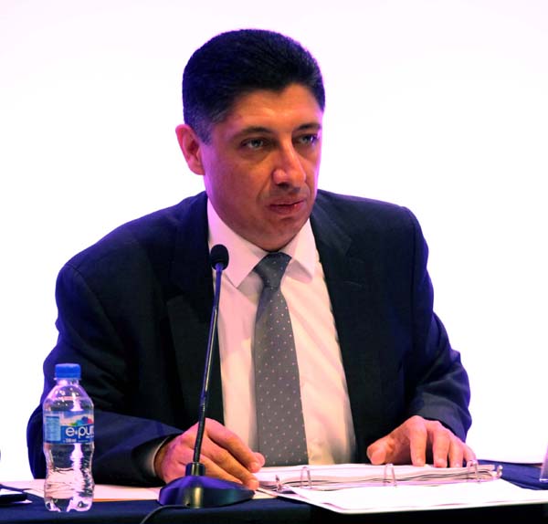 Coordinador General de la Unidad de Servicios de Informática Jorge Torres Antuñano.