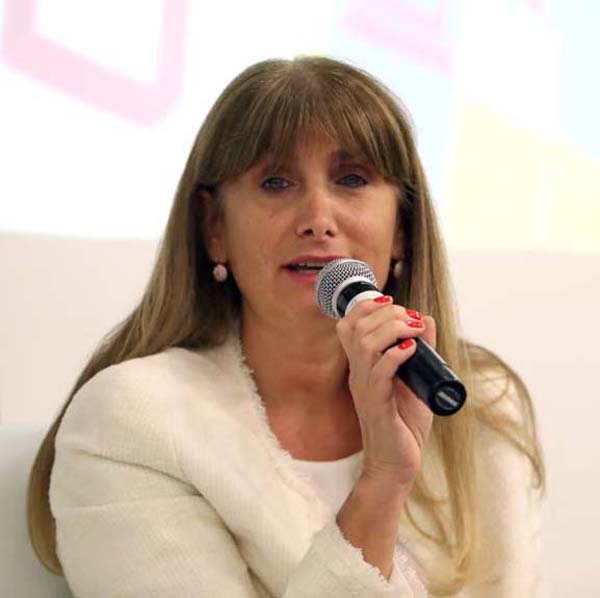 Alejandra Lázarro, Secretaria de la Cámara Nacional Electoral de Argentina.