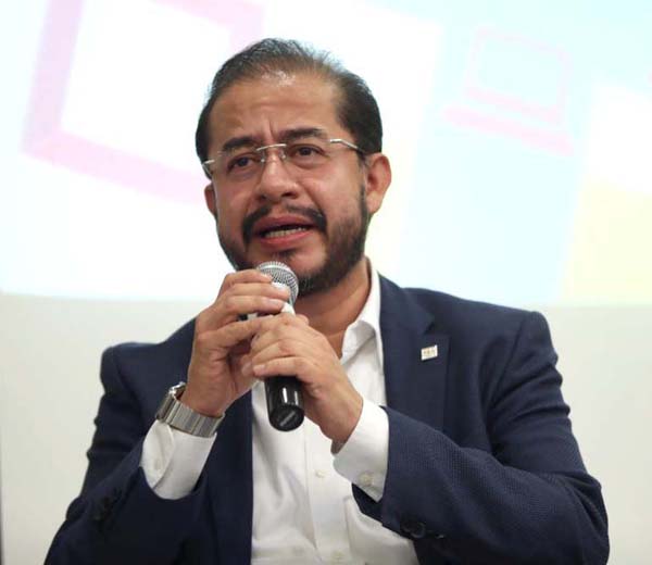 Hugo Eric Flores, Presidente del Partido Encuentro Social.