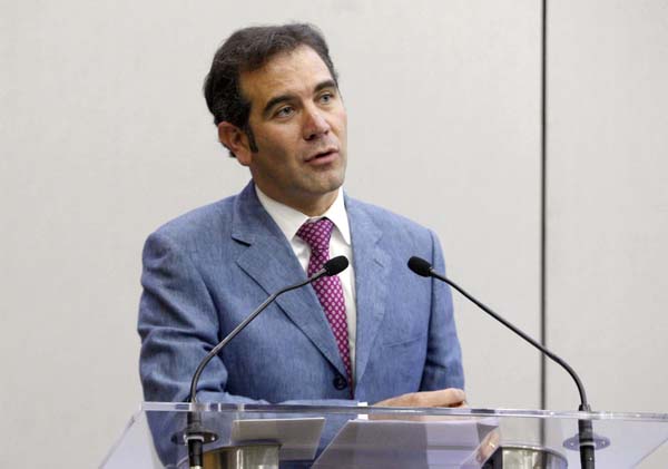 Lorenzo Córdova Vianello, Consejero Presidente del INE en la Clausura del Evento titulado Día Mundial de Internet.